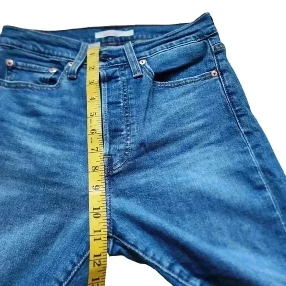 Levi's Wedgie Fit Skinny Jeans Devil Medium Wash Blue Button Fly Women's size 27 - Picture 14 of 15